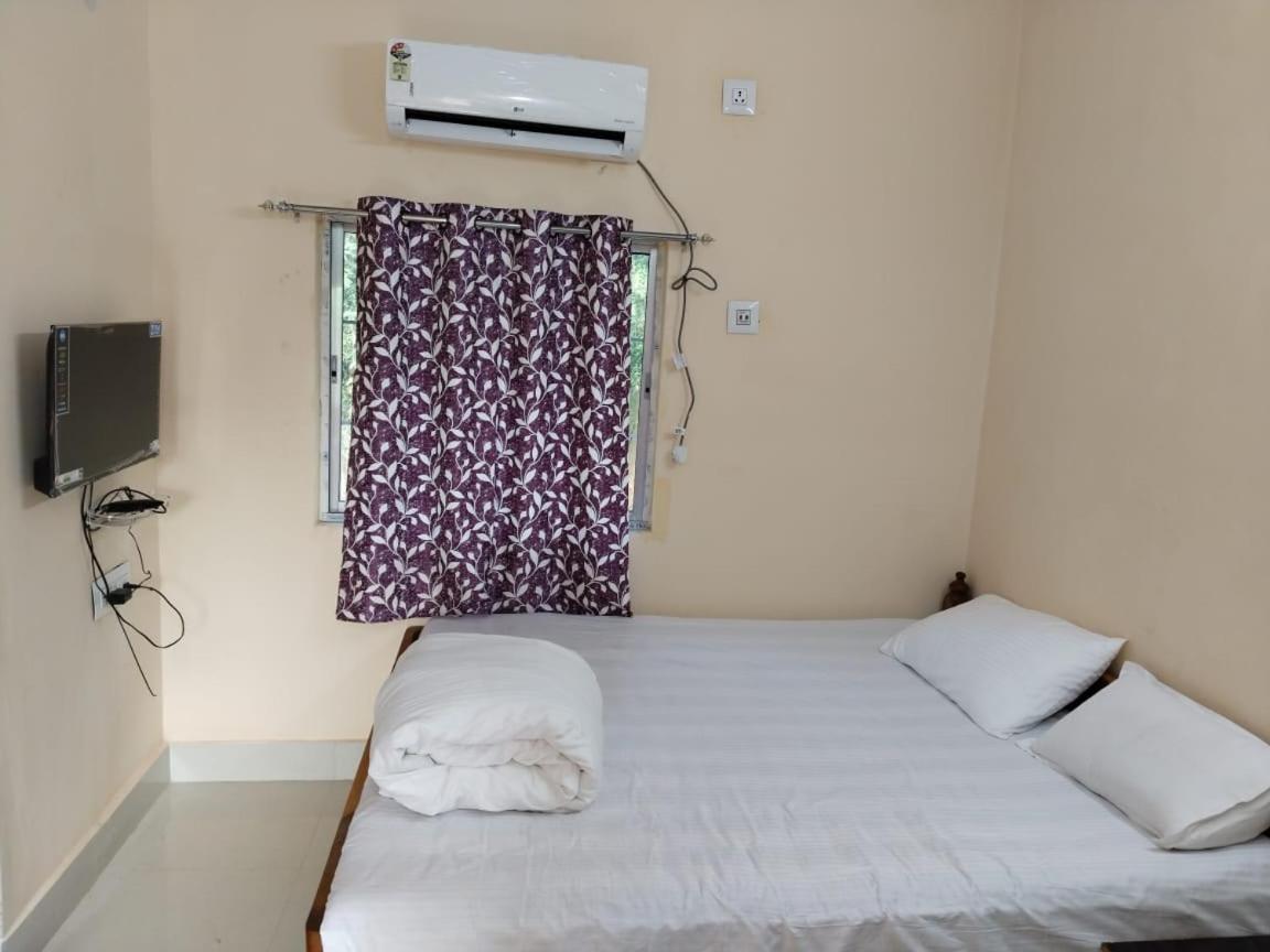 Hotel Olivia And Resort Bānkura Kültér fotó
